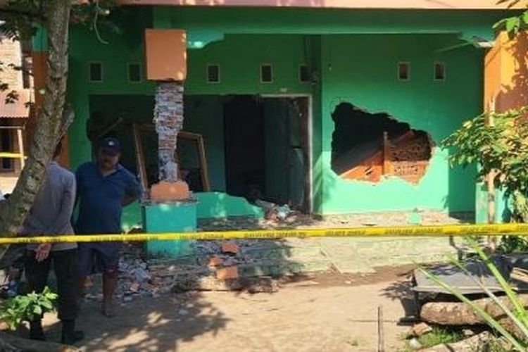 Massa Penyerang Rumah Pelaku Pembunuhan di Gowa Belum Terungkap, Polisi: Warga Diancam