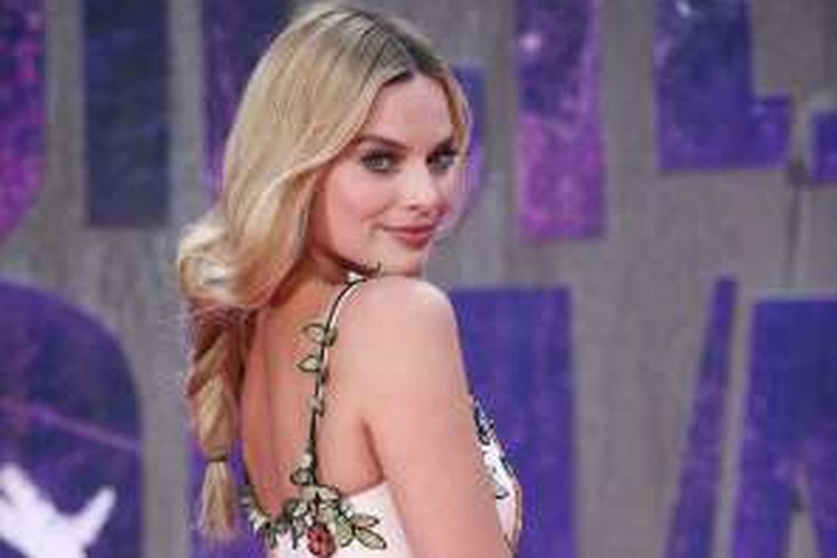 Aktris Australia Margot Robbie menghadiri penayangan perdana di Eropa film Suicide Squad di London, Inggris, pada 3 Agustus 2016.