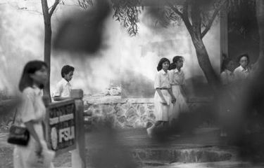 Menyambut para mahasiswa baru tahun 1982, tidak ada lagi perpeloncoan di UI (Universitas Indonesia). Program tersebut diganti dengan Ospek (Orientasi Program Studi dan Pengenalan Kampus) yang akan berlangsung di kampus UI tanggal 4 dan 5 Agustus 1982. 