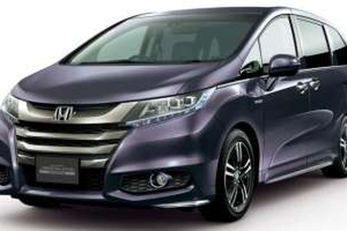 Honda Odyssey Hibrida diluncurkan di Jepang.