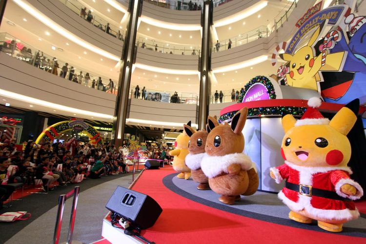 Rangkaian Pokemon Jolly Holly ? Days di Aeon Mal BSD City menghadirkan berbagai macam acara khas perayaan Natal. 