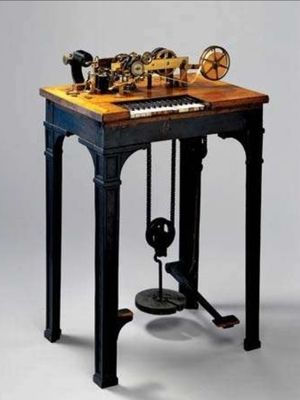 Mesin telegraf cetak karya Hughes.