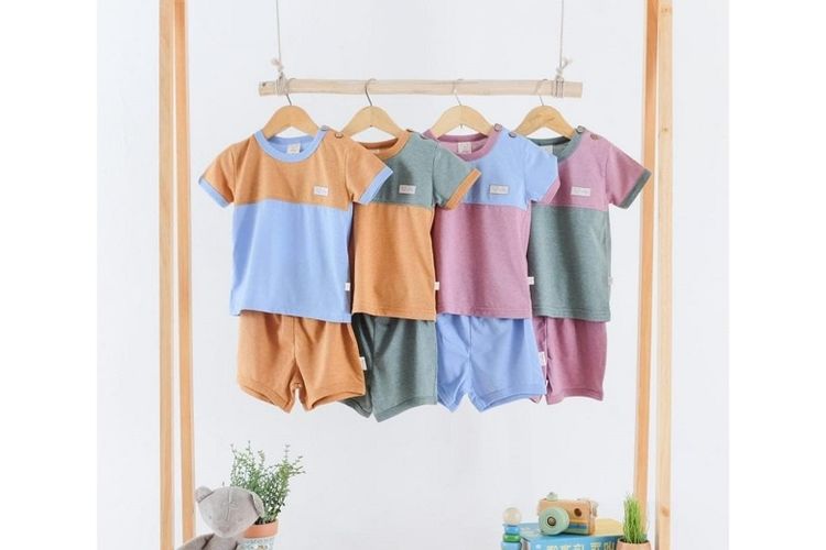 Jangan Asal Beli, Berikut 8 Tip Pilih Baju Bayi agar si Kecil Tetap Nyaman
