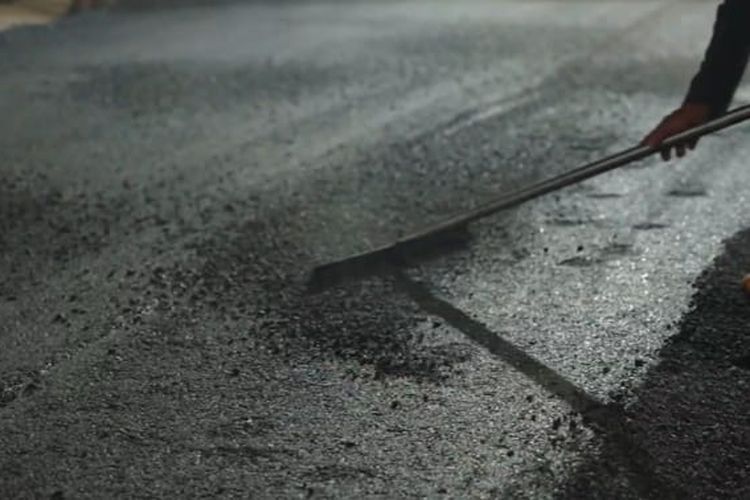 Menteri PU Pangkas Impor Aspal 30 Persen, Aturan Terbit 2 Minggu Lagi