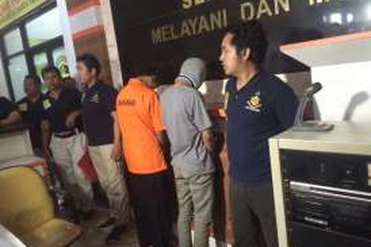 Dua pelaku begal sadis di Jalan Kramat Pulo, Cakung, Jakarta Timur, akhir pekan kemarin berhasil ditangkap pihak kepolisian. Selasa (2/8/2016)
