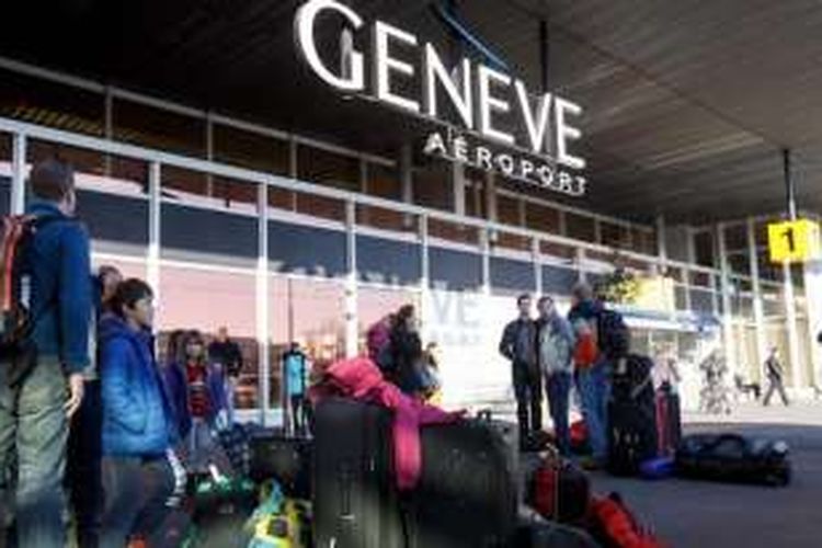 Bandara Cointrin, Geneva.