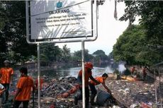 250 Ton Sampah di Waduk Teluk Gong Diangkut