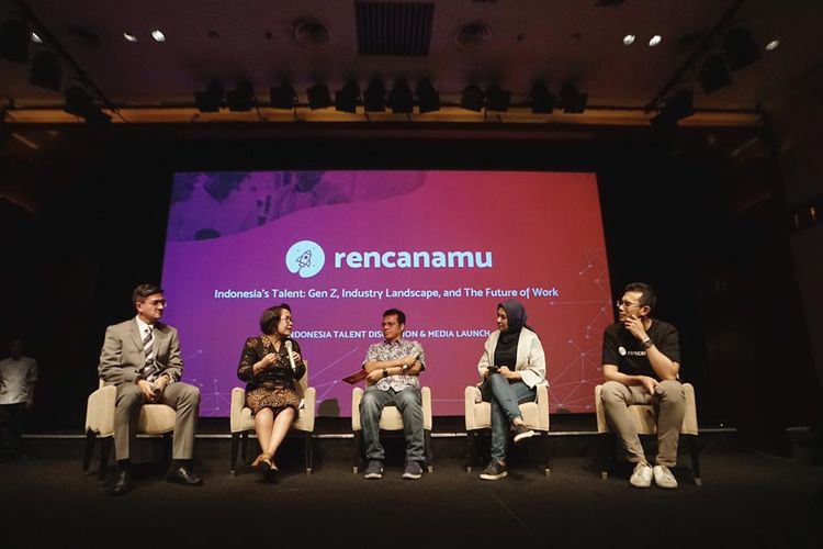 Sejalan dengan program prioritas pemerintah menaikan daya saing bangsa di era revolusi industri 4.0, Youthmanual melakukan rebranding menjadi Rencanamu. Acara rebranding digelar melalui diskusi yang mengangkat tema Indonesias Talent: Gen Z, Industry Landscape, and The Future of Work di Jakarta (30/10/2019).