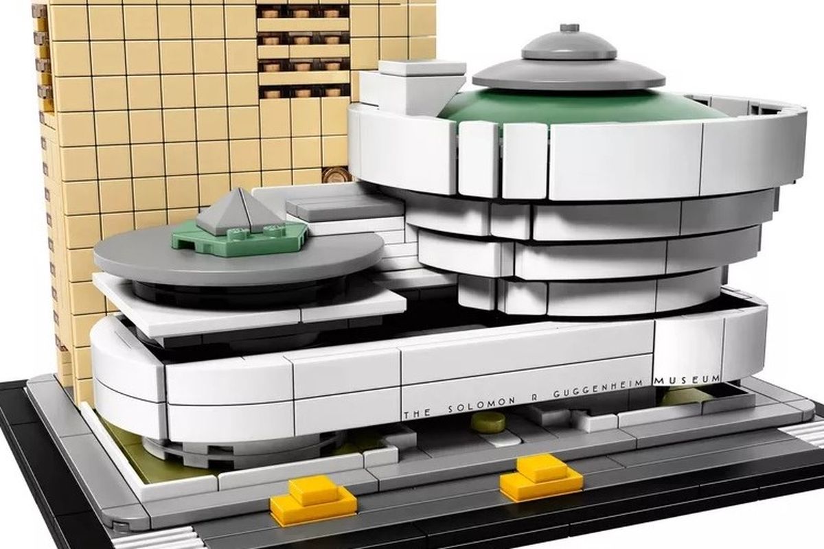 Miniatur Museum Solomon R Guggenheim yang baru saja dirilis Lego.