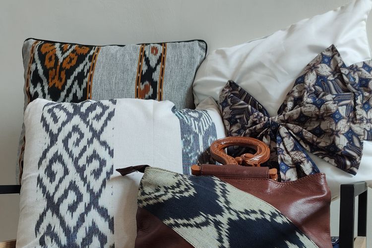 Produk home living craft Diraya Idn, gabungkan seni tenun tradisional dan kontemporer