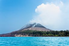 [HOAKS] Gunung Anak Krakatau Berstatus Siaga