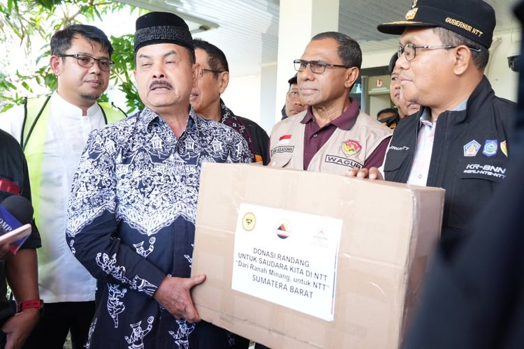 Gubernur NTT Terima Bantuan 6,6 Ton Rendang untuk Korban Gempa Flores