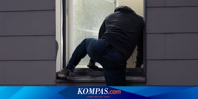 Mesin ATM di Minimarket Dibobol, Uang Rp 800 Juta dan Rokok Raib - Vimarsana News