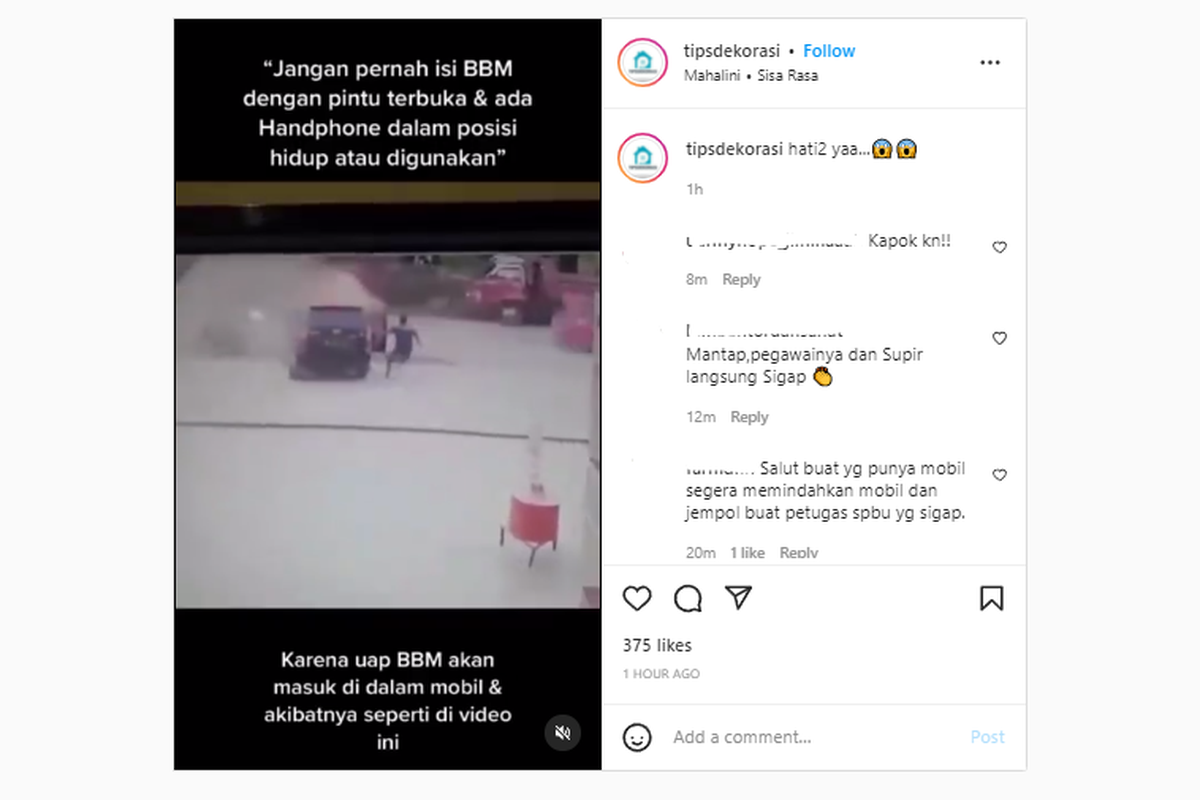 Tangkapan layar video mobil terbakar saat sedang proses pengisian BBM