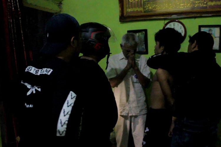 Sempat kabur di Kota Palu, Sulawesi Tengah (Sulteng), Syahrul alias Botak (21) warga Jl Monginsidi, Kelurahan Mariccaya, Kecamatan Makassar, Kota Makassar yang merupakan pelaku pembunuhan seorang pria, Rahul akhirnya berhasil ditangkap.