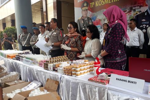 Fakta di Balik Kosmetik Oplosan di Kediri, Tidak Kantongi Izin BPOM hingga 'Menyewa' Artis Ibu Kota