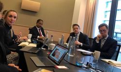 Bertemu Thomas Cook, Menpar Arief Paparkan Program 