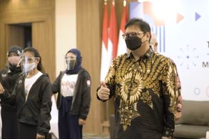 Epidemiolog Sayangkan Tak Ada Pengumuman ke Publik Saat Airlangga Idap Covid-19