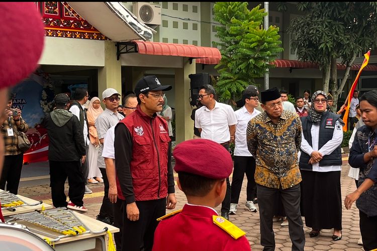 Mensos Ungkap Kemampuan Beragam di Sekolah Rakyat, Ada Siswa SMA Belum Bisa Baca