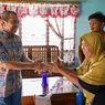 Gubernur Syamsuar Serahkan Bantuan kepada Pensiunan PNS Pemprov Riau