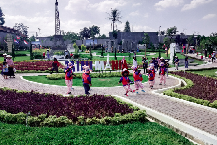 Cimory on the Valley