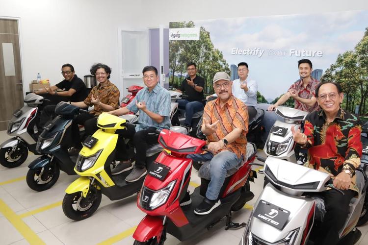 United E-Motor resmikan jaringan baru di Pekanbaru