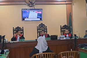 Sidang Gugatan Ijazah di PN Solo, Kehadiran Dokter Tifa Langsung Diprotes Keras Kuasa Hukum Jokowi