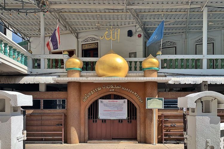 Masjid Haroon atau Haroon Mosque, salah satu masjid di Bangkok, Thailand yang dapat dikunjungi.