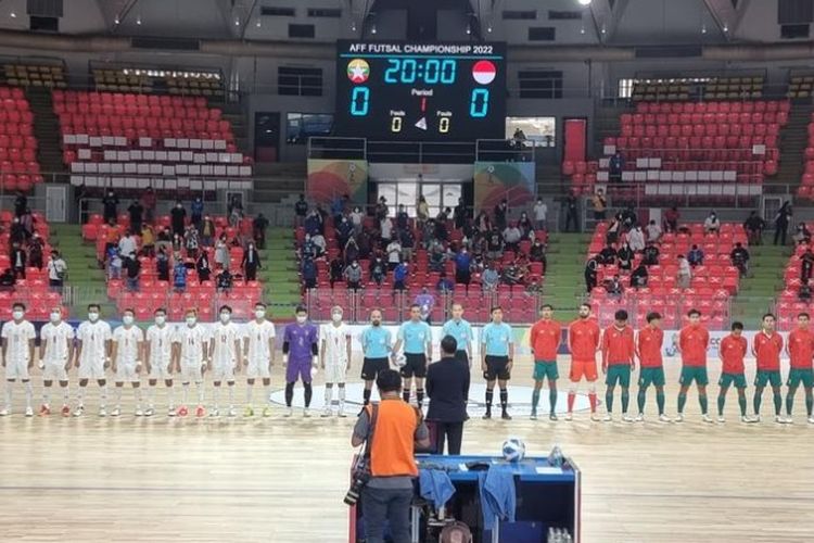 Pertandingan Indonesia vs Myanmar pada semifinal Piala AFF Futsal 2022, Jumat (8/4/2022) di Hua Mark Indoor Stadium.