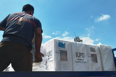 KPU DKI Distribusikan Logistik Pemilu Susulan ke 18 TPS Jakarta Utara Sore Ini