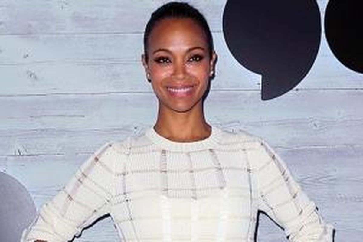 Zoe Saldana berujar bahwa sebenarnya wanita tak perlu menelan bulat-bulat pesan dari para aktris Hollywood pasca-melahirkan.