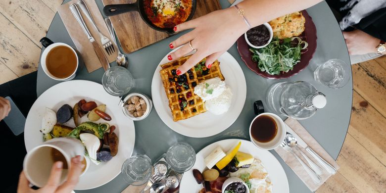 Mengintip Menu Sarapan Masyarakat Dunia Dari Croissant Hingga Jus Ikan Halaman All Kompas Com