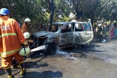 Simpan BBM di Jok Belakang, Mobil Avanza Terbakar