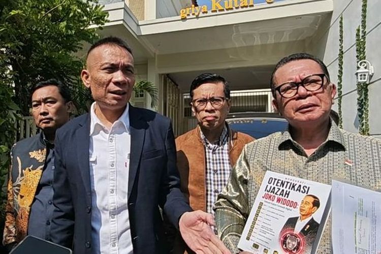 Rismon Temui Jokowi di Solo, Bawa Buku Monografi 