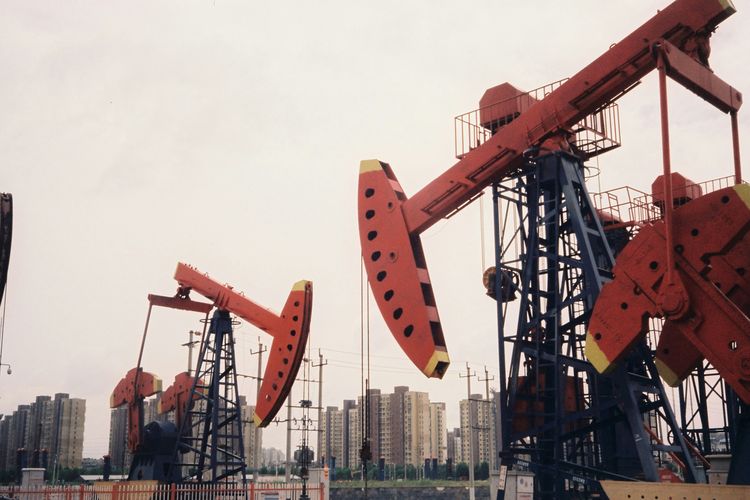 Harga Minyak Turun 2 Persen, Harapan Damai Iran-AS Redakan Tekanan Pasar