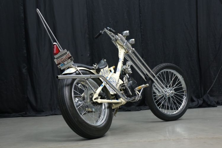 Motor custom Honda Grand bergaya choppy cub garapan Harta Motorcycle
