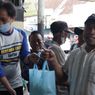 Kisah Tukang Becak di Bandung, Penghasilan Kecil, Tinggal Berdesakan untuk Berhemat