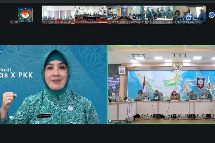 Tri memberikan arahan kepada seluruh TP-PKK se-Indonesia secara daring pada acara Sosialisasi Hasil Rakernas X PKK 2025.