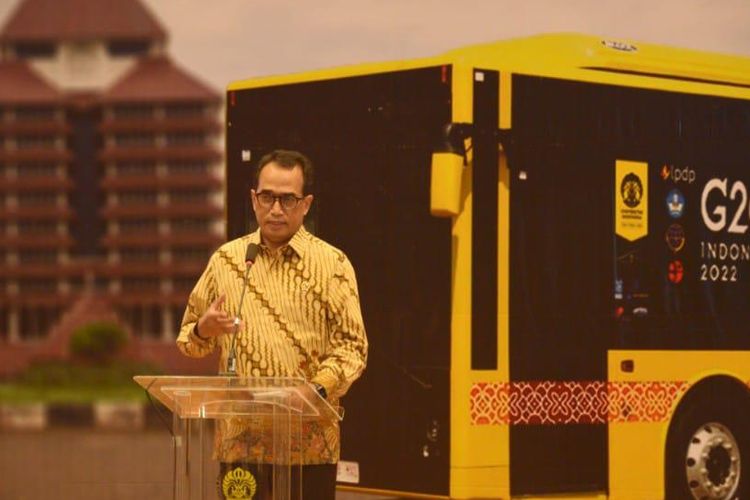 Menteri Perhubungan (Menhub) Budi Karya Sumadi  