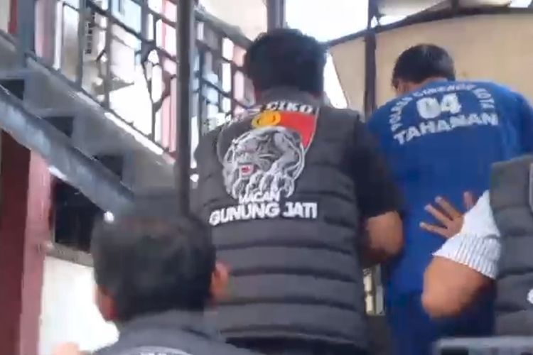Kronologi Mantan Caleg di Cirebon Tipu dan Rekam Video Asusila Lansia, Bermula dari Foto Editan AI