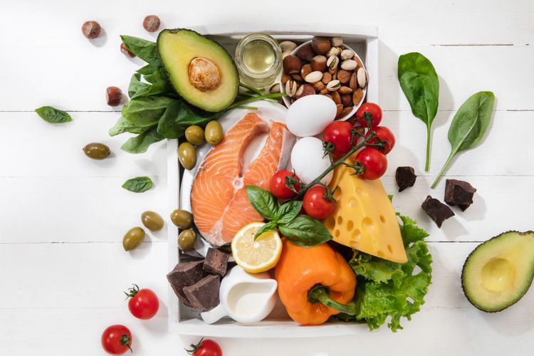 makanan tinggi protein sangat ideal sebagai salah satu cara mengecilkan perut buncit dan membantu menurunkan berat badan.
