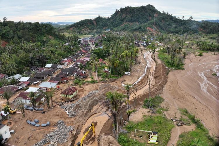 Hujan di Sumatera Tembus 100 Mm Per Hari, Seberapa Besar Risiko Banjir dan Longsor?