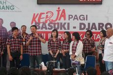 Asyik Berfoto dengan Ahok, Seorang Ibu sampai Lupa Anaknya