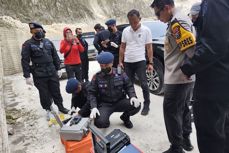 Olah TKP oleh Polda Jatim di Tambang Galian C di Bangkalan 