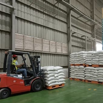 Sentra penggilingan padi di Kabupaten Jember