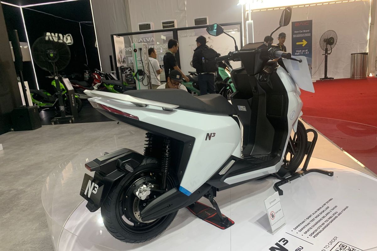 Motor listrik Alva N3 di GIIAS 2024