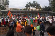 Massa FPI Tertib Tinggalkan Mapolda Metro Jaya