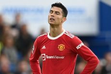 Menerka Arti Tawa Ronaldo Saat Man United Dipermalukan Brighton