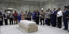 Wakil Ketua DPR Ziarah ke Makam Imam Bukhori di Uzbekistan