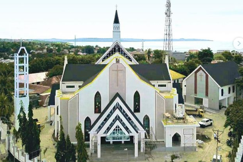 Sejarah Gereja Katedral Kupang, Bermula dari Sebuah Rumah Pastoran